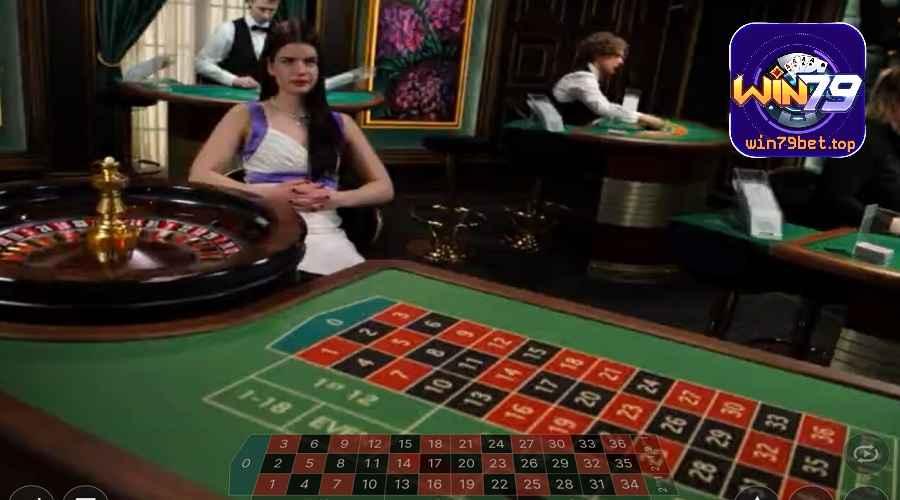 Game Roulette có hai vòng cược bên trong và bên ngoài